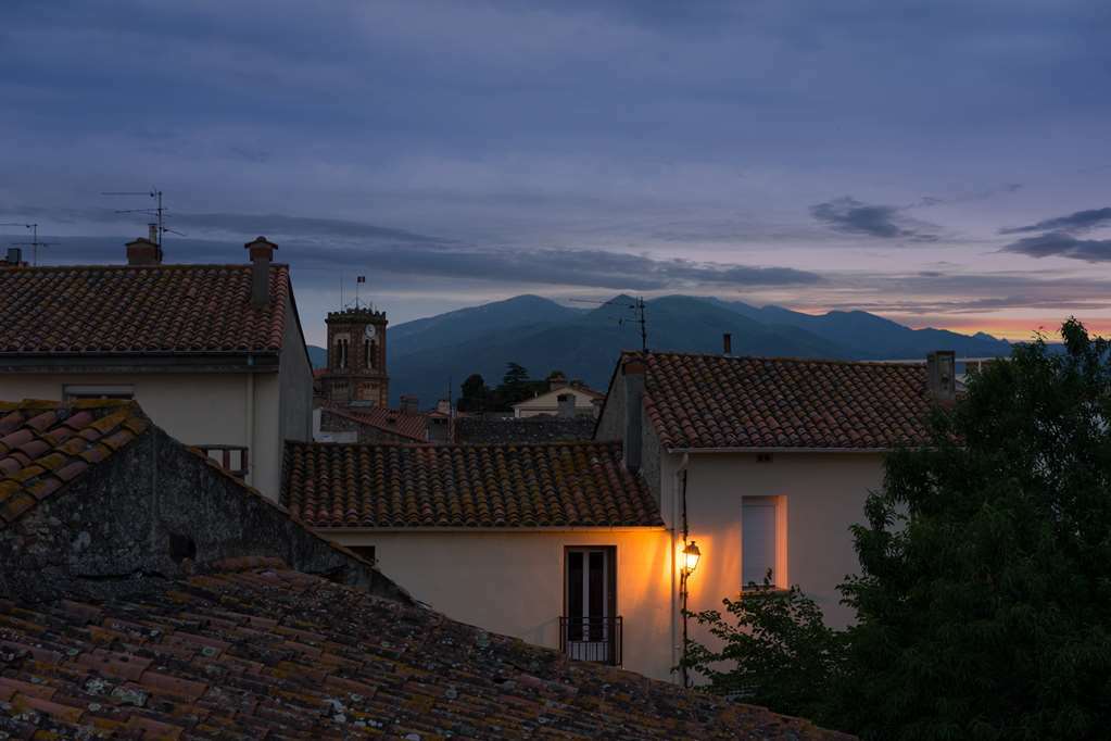 Hotel The Originals Perpignan Sud Le Grillon D'Or Le Boulou Exterior photo